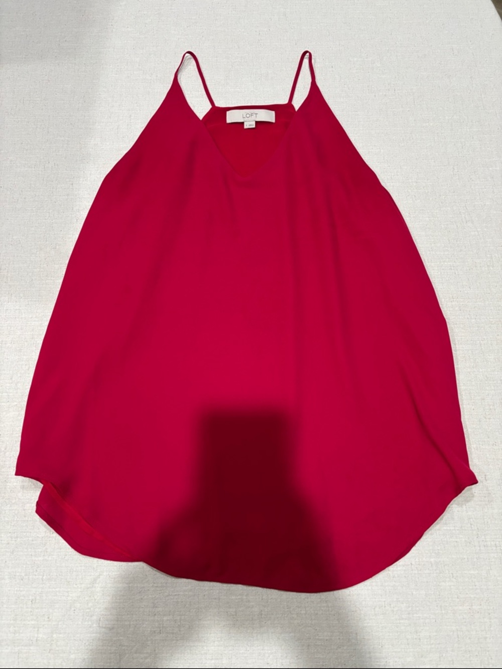 💕LOFT Vibrant Red magenta V-Neck sleeveless Camisole size small